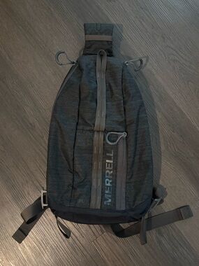 Merrell Black Crest 8L Sling Backpack- Men’s